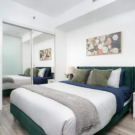 Midsize 1Bd Condo In Downtown Core